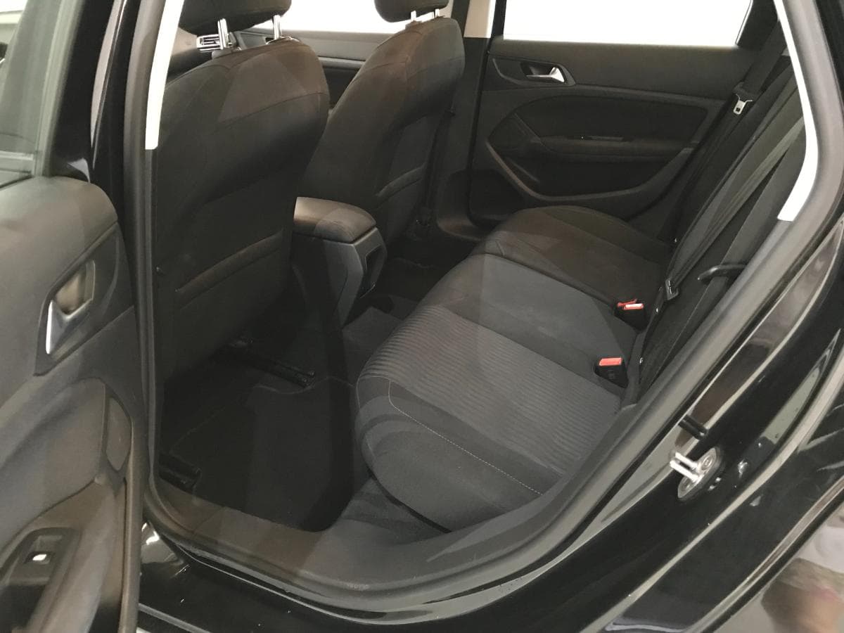 Peugeot 308 SW 1.6BlueHDI · Ano 2016 — image 34