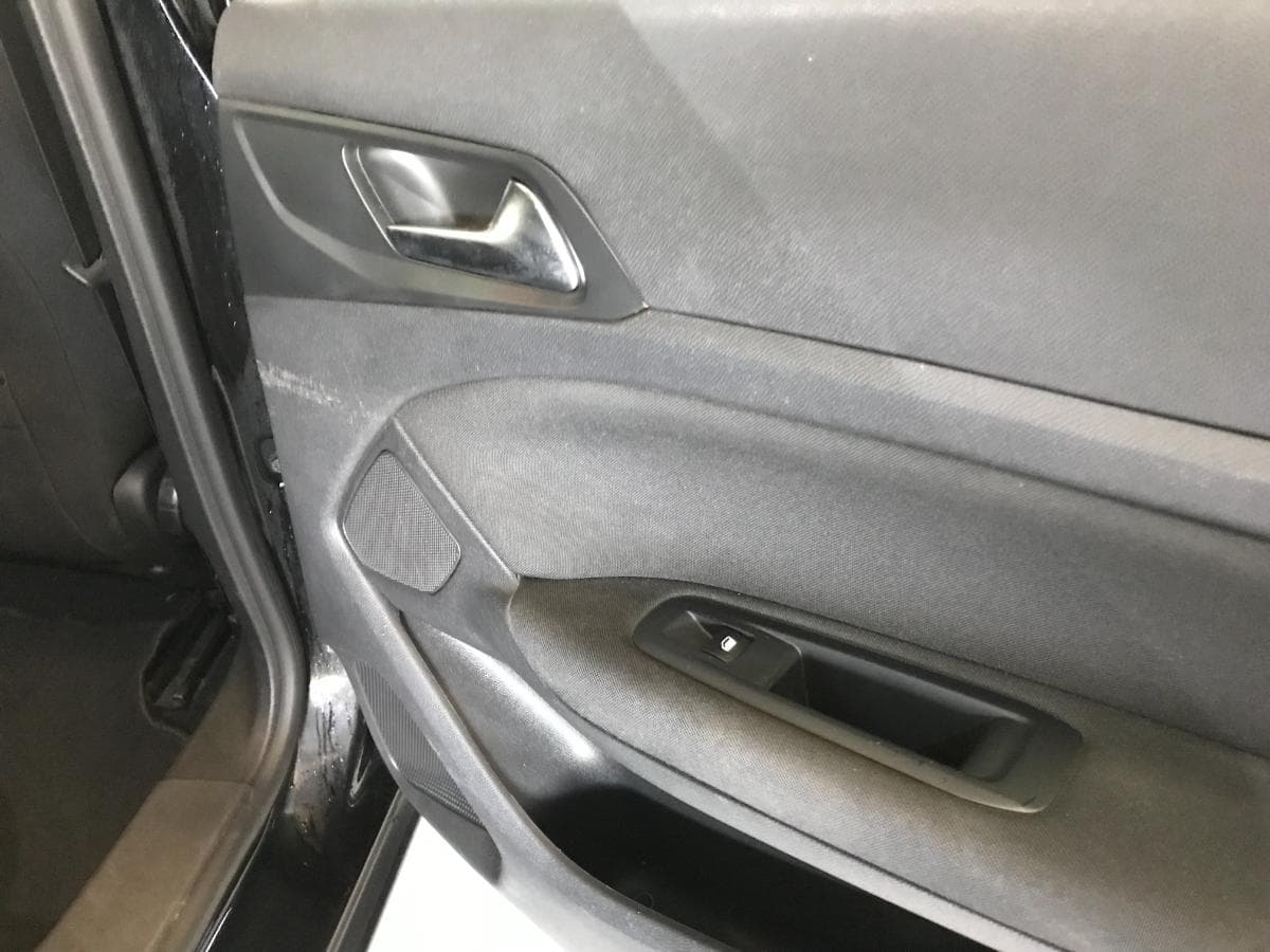 Peugeot 308 SW 1.6BlueHDI · Ano 2016 — image 35