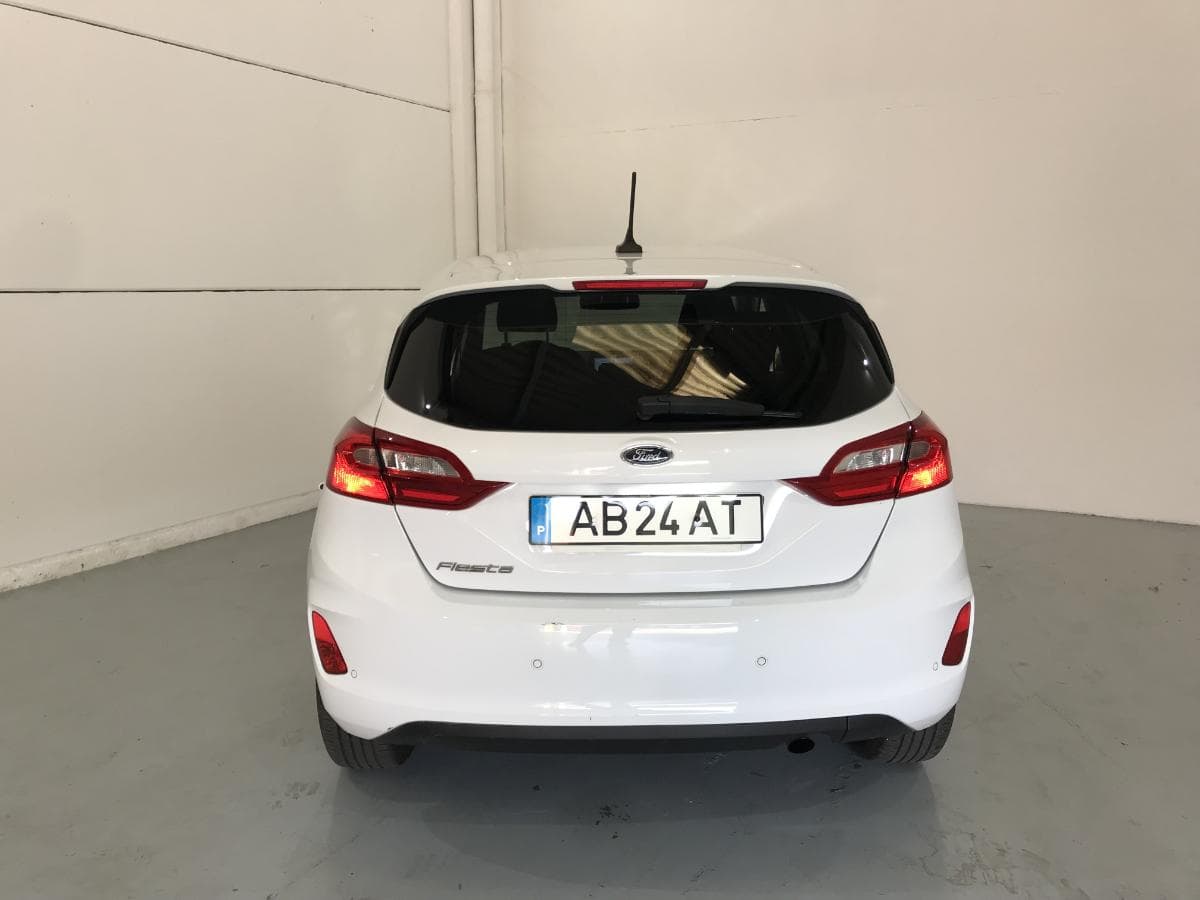 Ford Fiesta 1.5 TDCI · Ano 2020 — imagem 6