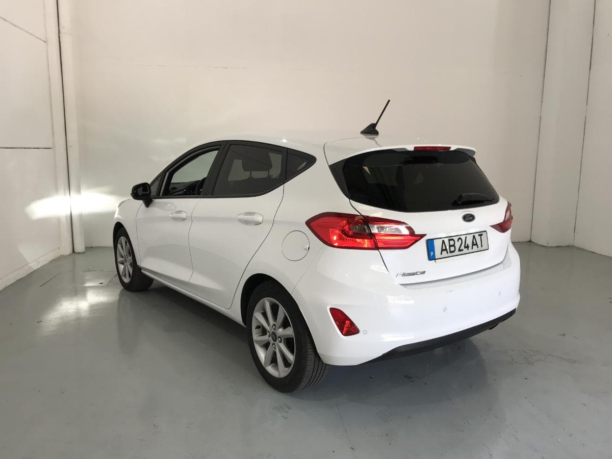 Ford Fiesta 1.5 TDCI · Ano 2020 — imagem 9