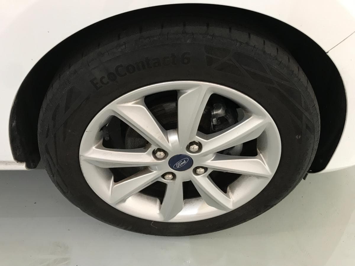 Ford Fiesta 1.5 TDCI · Ano 2020 — imagem 14