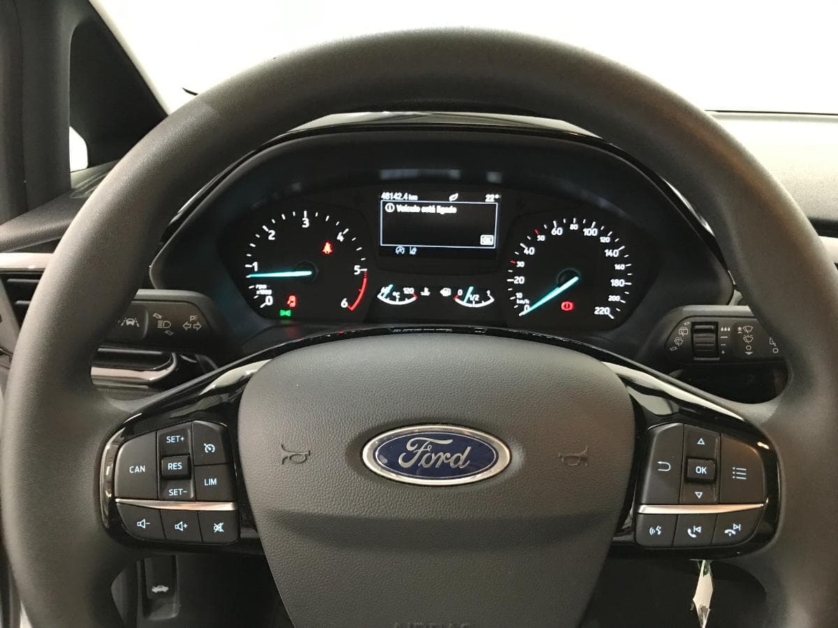 Ford Fiesta 1.5 TDCI · Ano 2020 — imagem 21