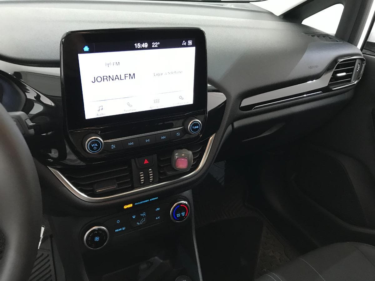Ford Fiesta 1.5 TDCI · Ano 2020 — imagem 32