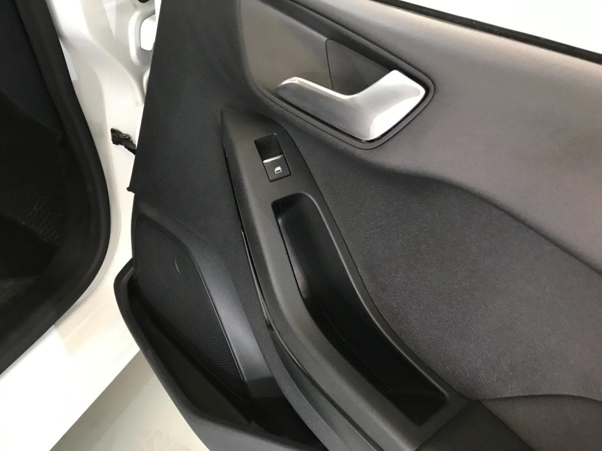 Ford Fiesta 1.5 TDCI · Ano 2020 — imagem 38