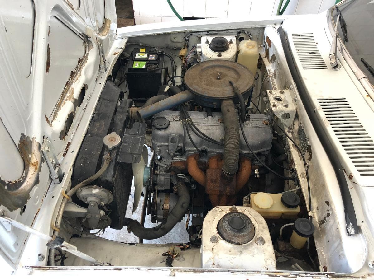 MAZDA 818 - 1976 — imagem 5