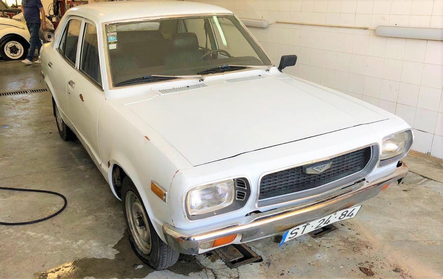 MAZDA 818 - 1976 — imagem 2