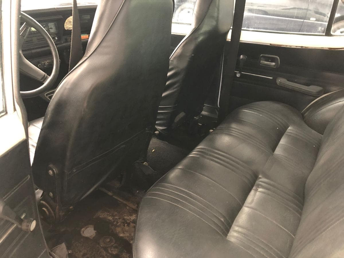MAZDA 818 - 1975 — imagem 5