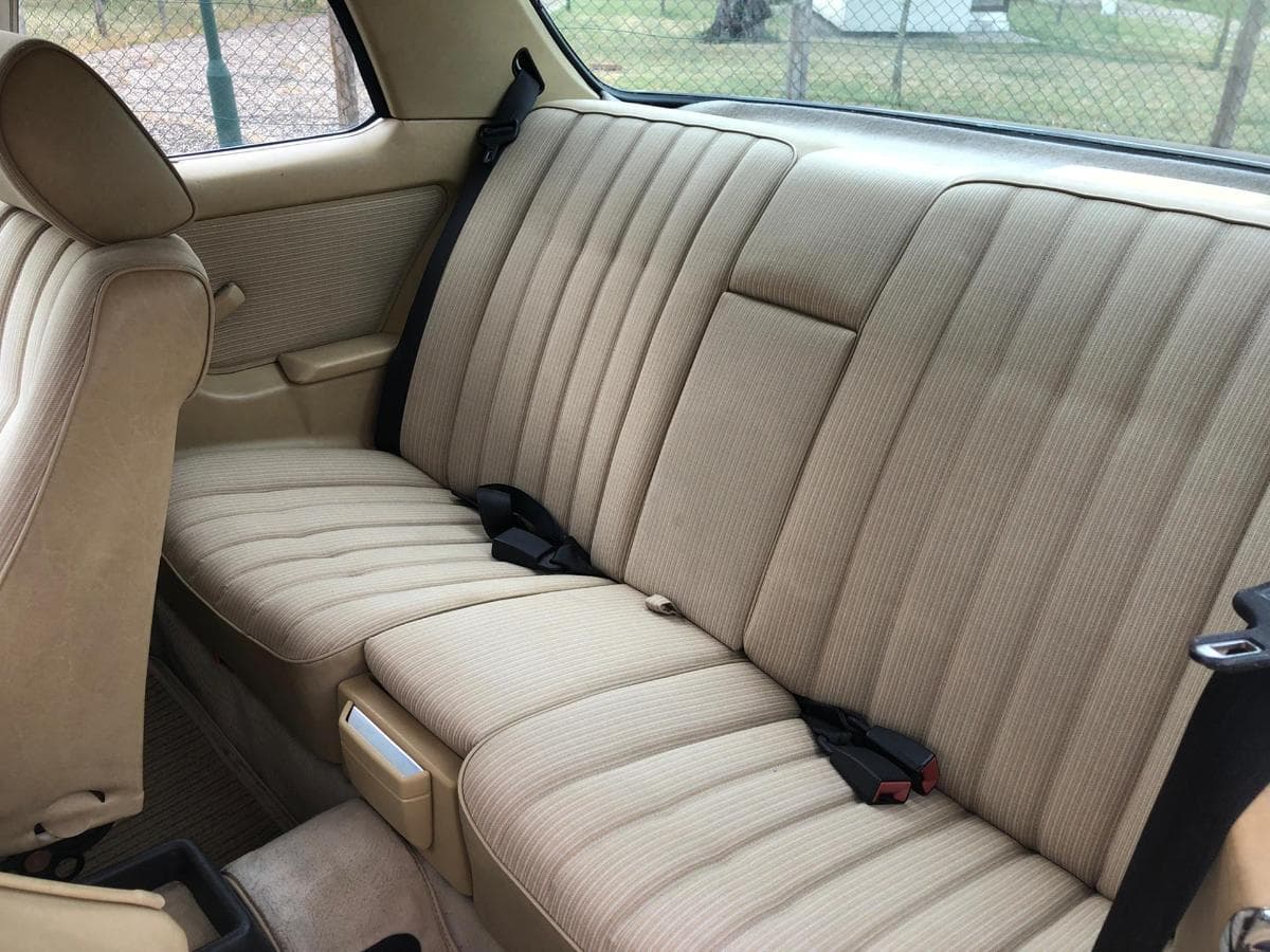 Mercedes-Benz 230 CE - 1985 — imagem 12