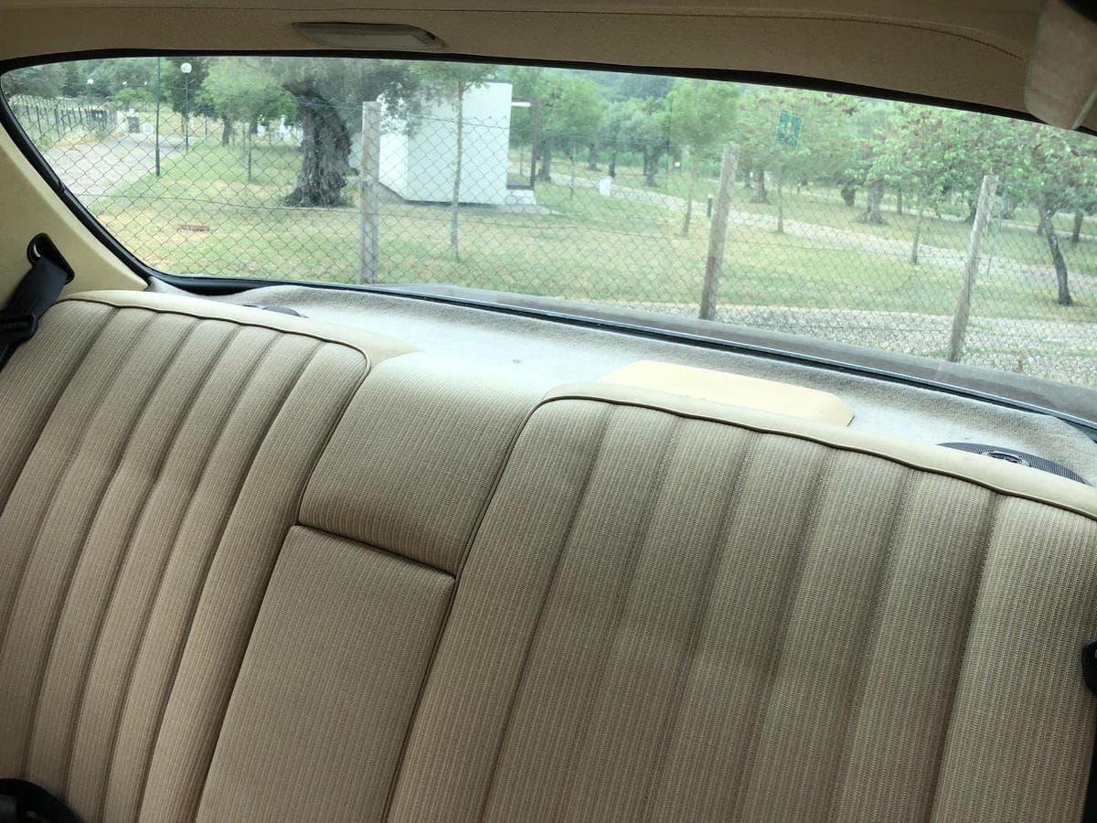 Mercedes-Benz 230 CE - 1985 — imagem 13