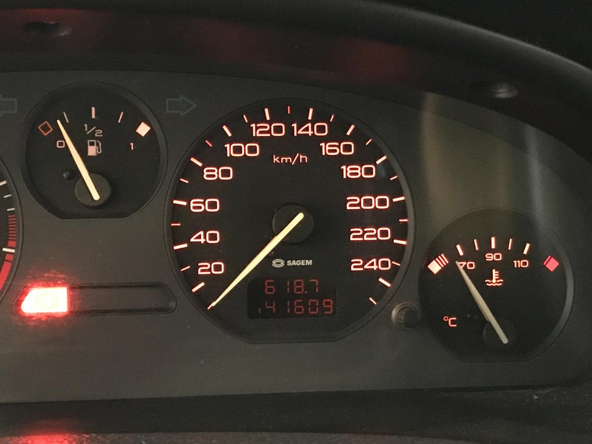 Peugeot 406 2.0 · Ano 1997 — imagem 35