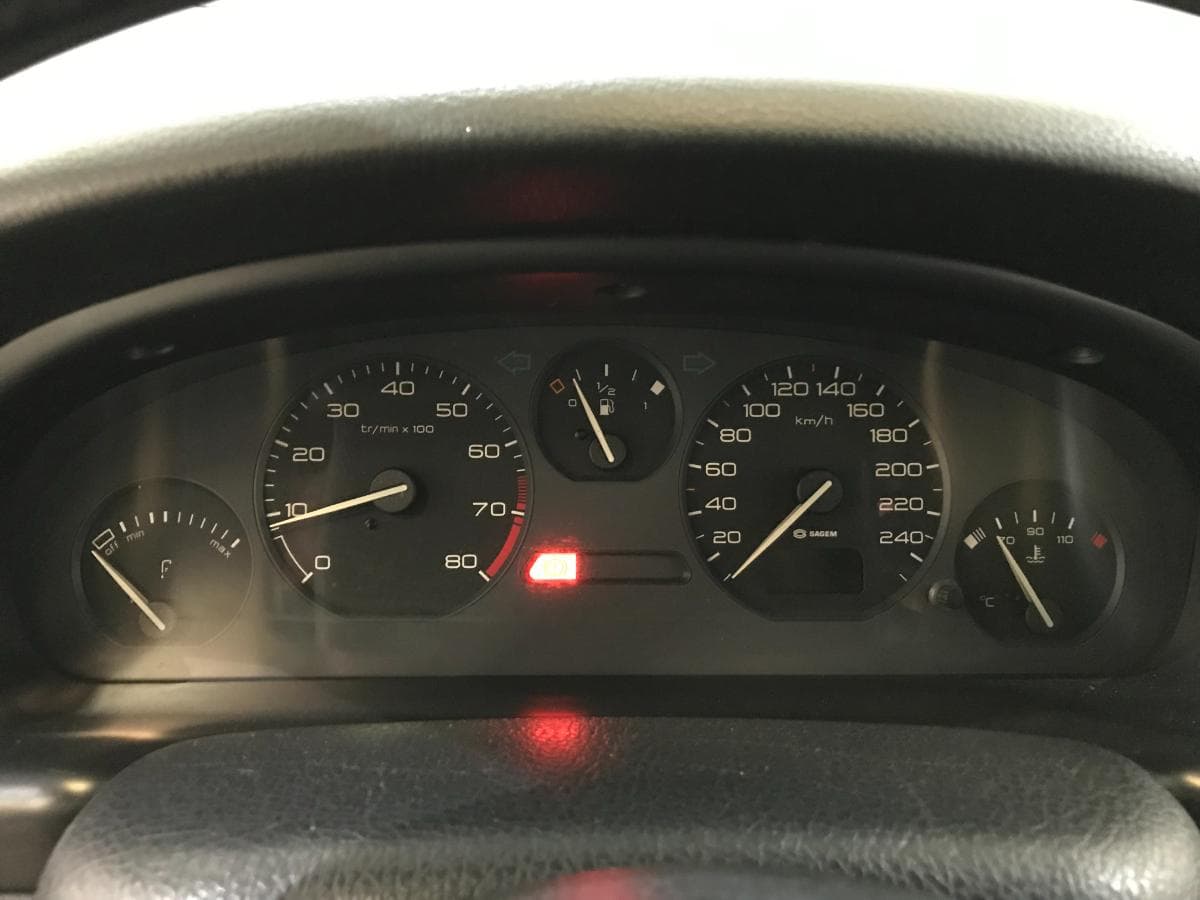 Peugeot 406 2.0 · Ano 1997 — imagem 38