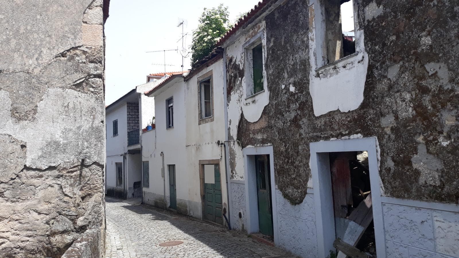 Moradia para Reconstrução · Moimenta da Beira, Viseu — imagen 1