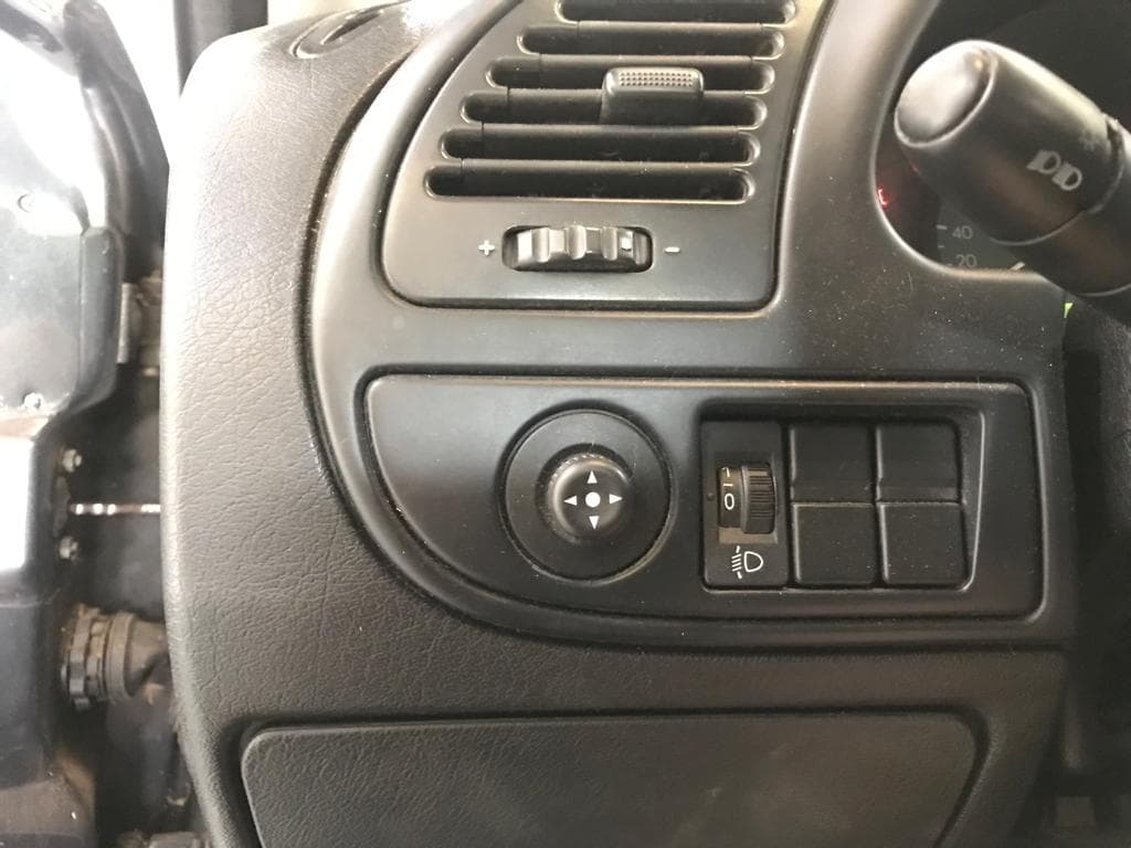 Citroën Xsara 1.4HDI · Ano 2003 — imagem 37