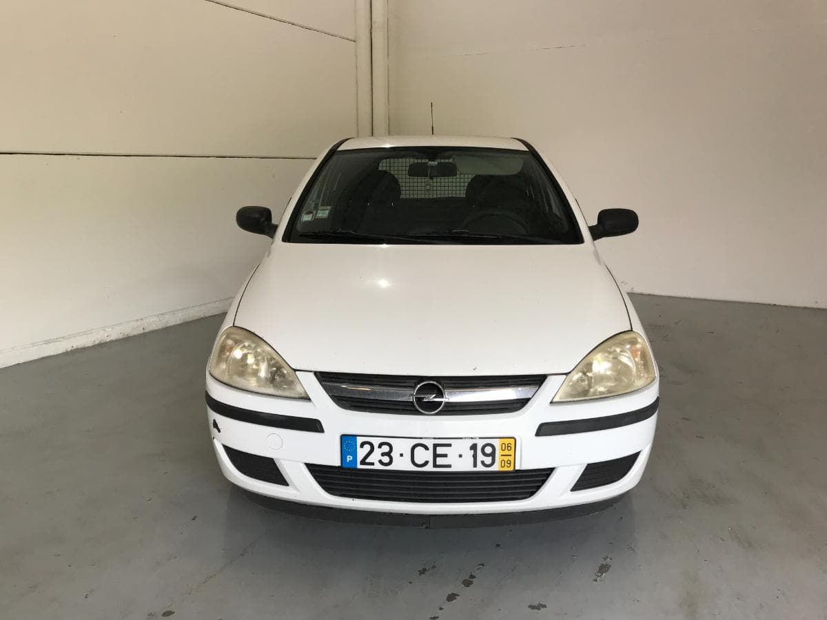 Opel Corsa 1.3 CDTI · Ano 2006 — imagem 2