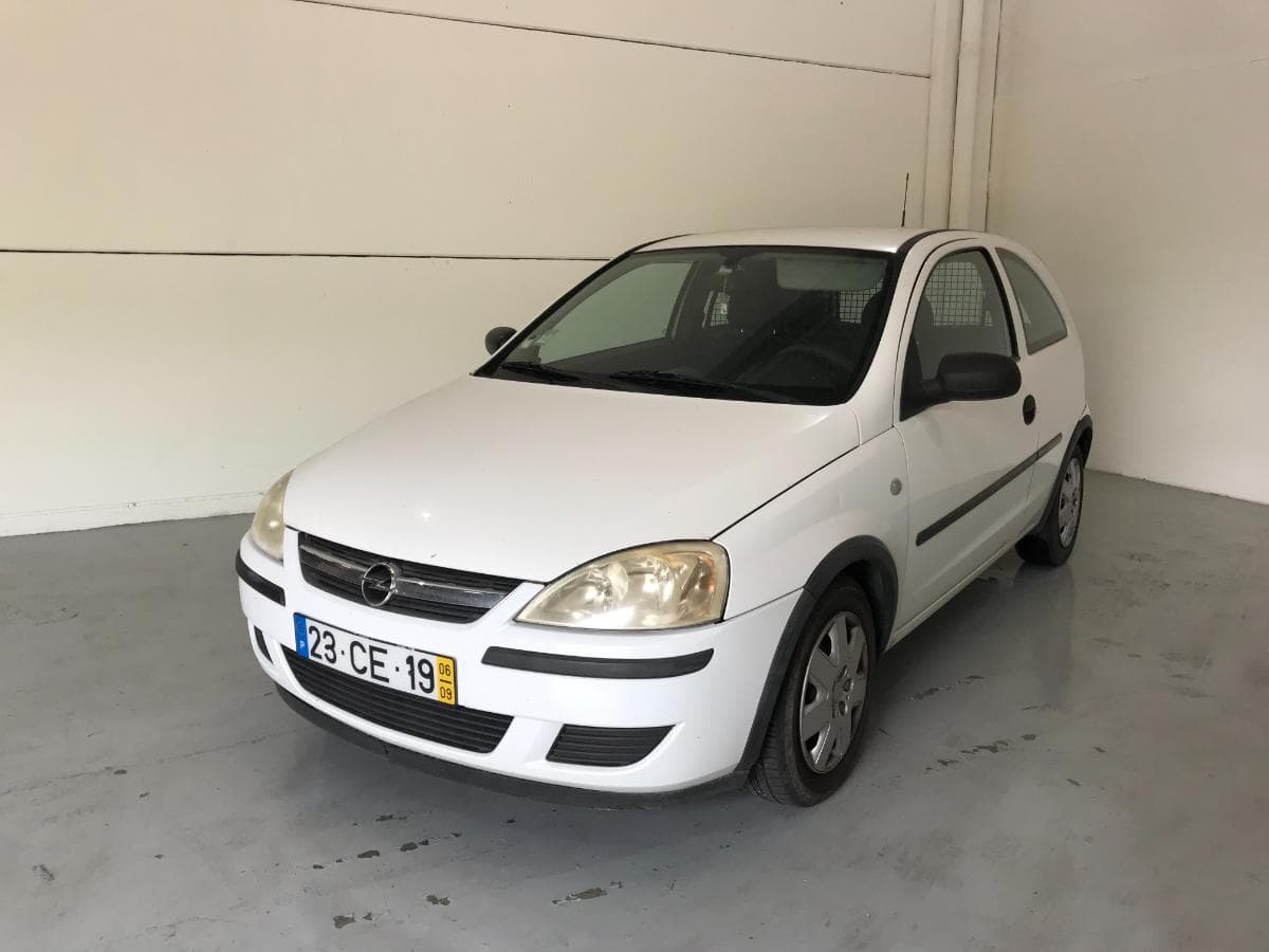 Opel Corsa 1.3 CDTI · Ano 2006 — imagem 3