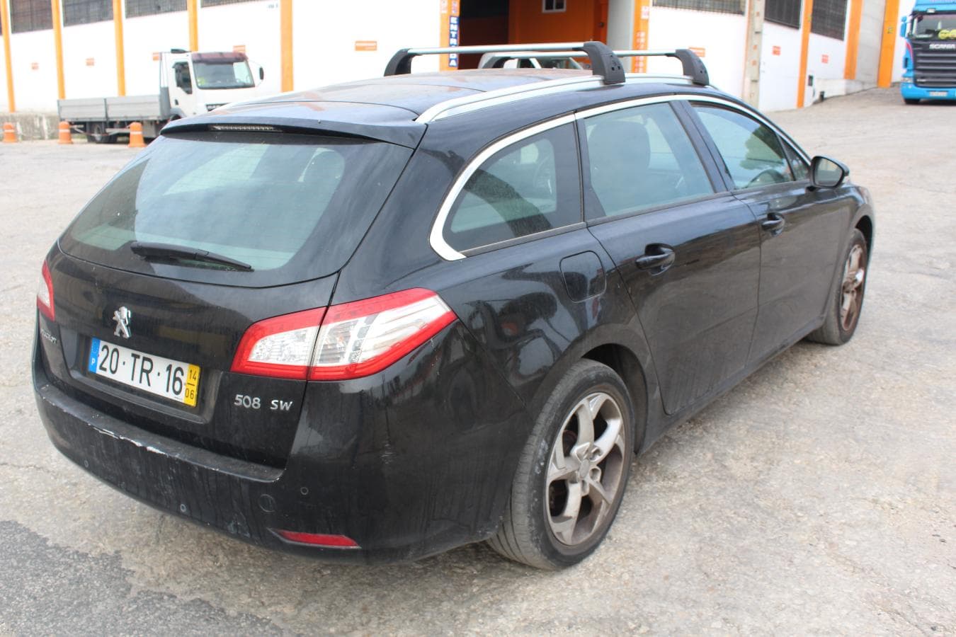 Peugeot 508 SW 1.6HDI · Ano 2014 — imagem 8