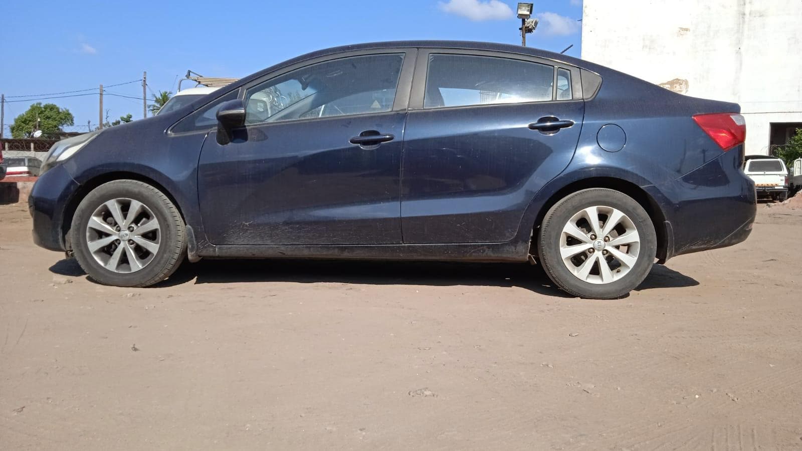 Kia Rio · — imagen 5
