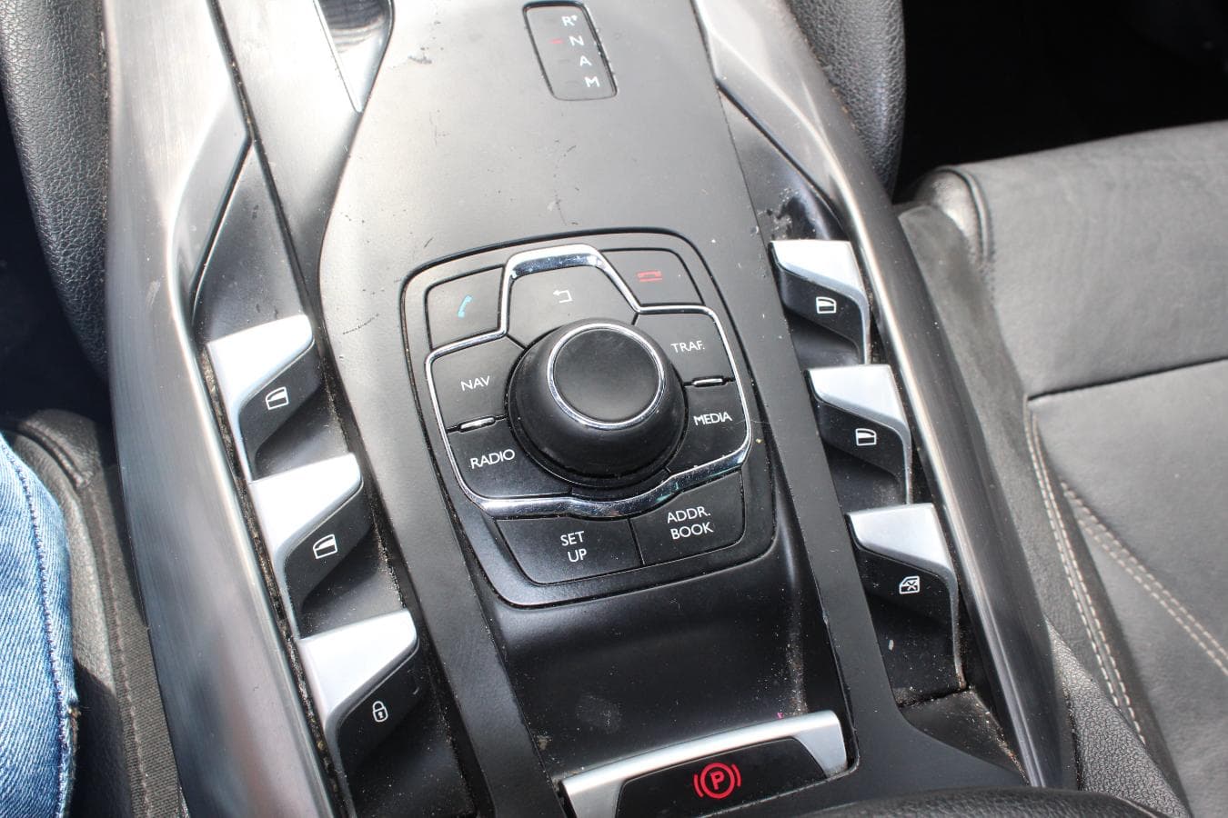 Citroën DS5 2.0HDI  Hybrid 4 · Ano 2013 — imagem 26