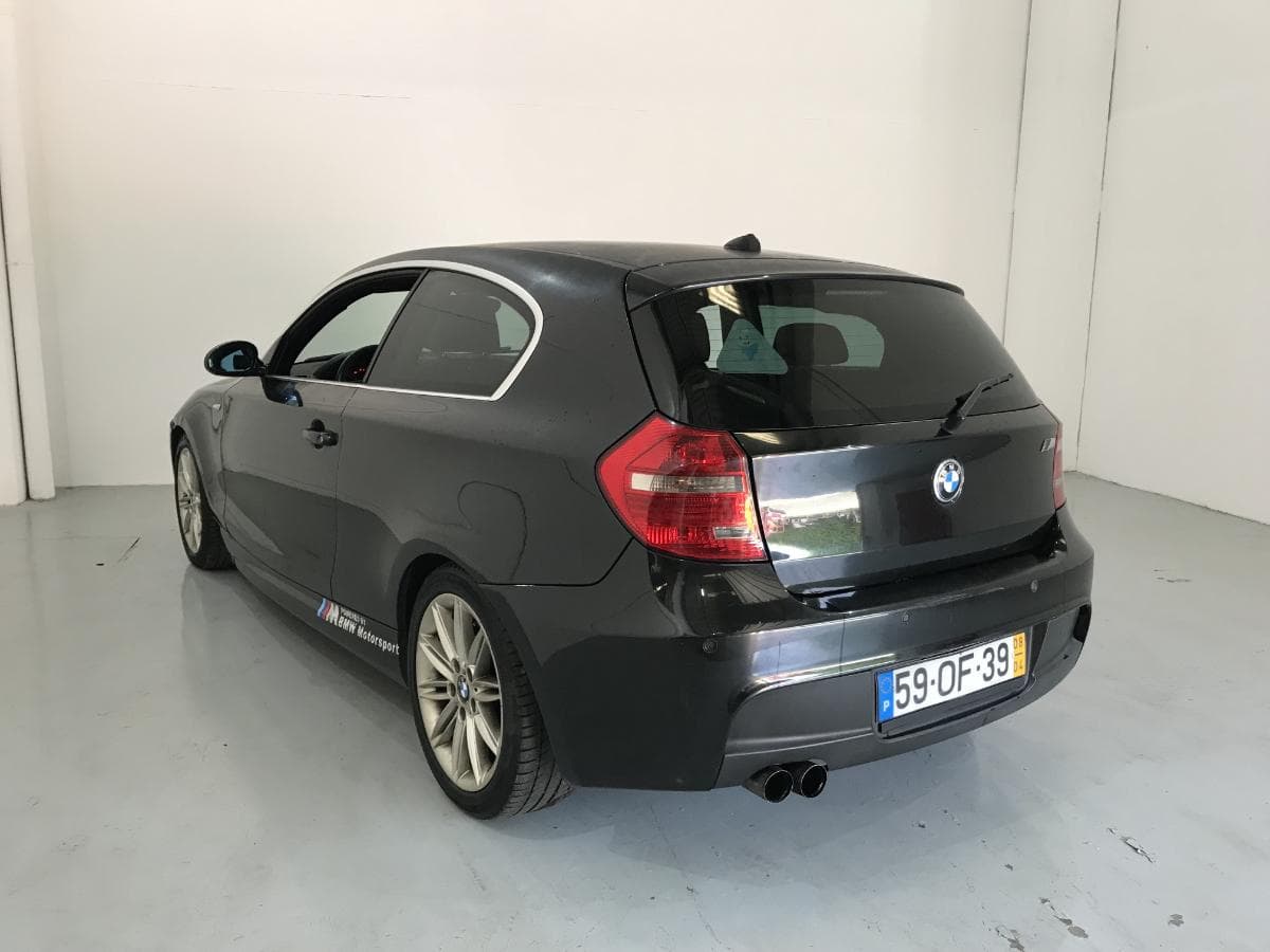BMW 118D · Ano 2008 — imagen 4