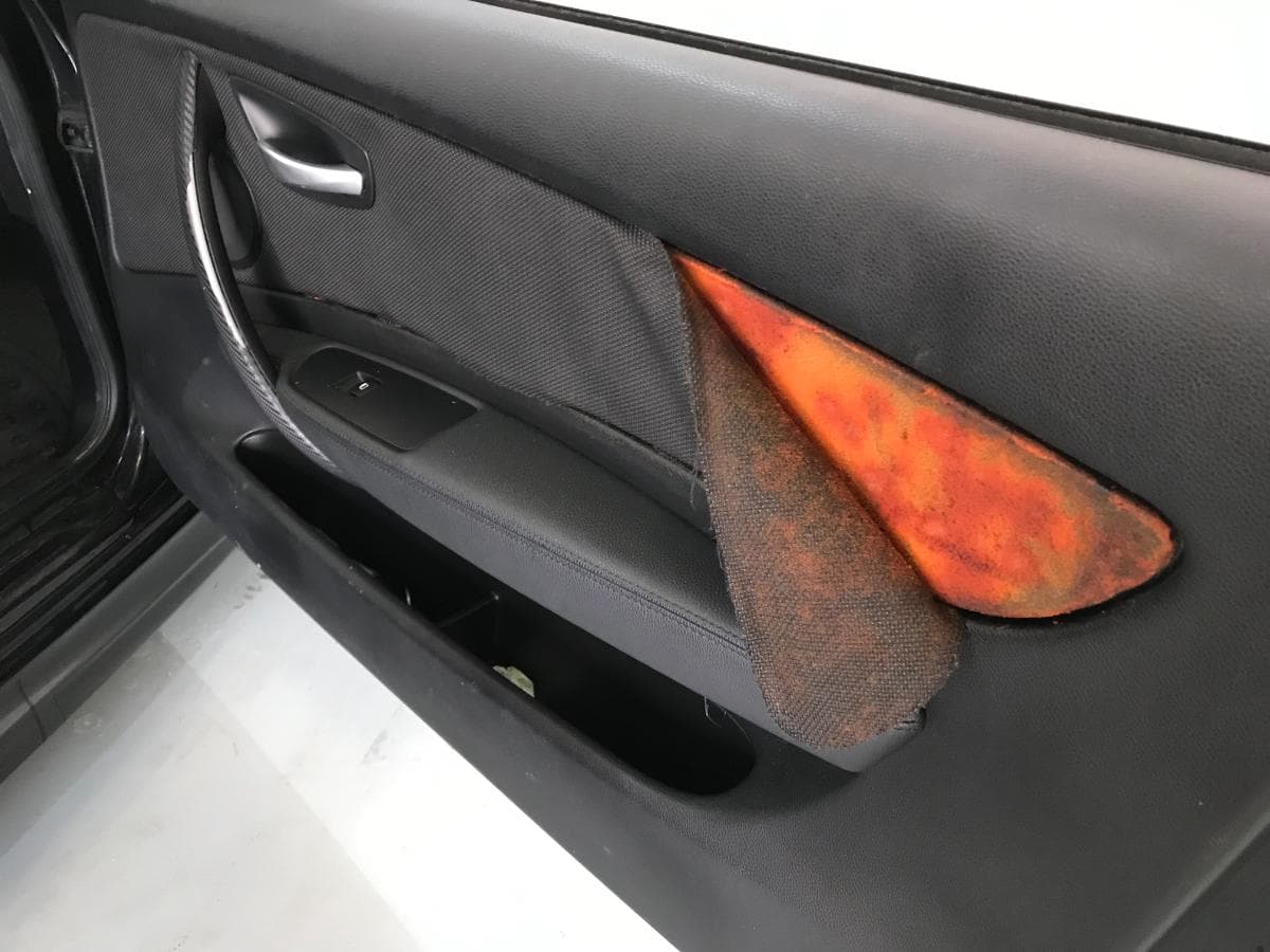 BMW 118D · Ano 2008 — imagen 27