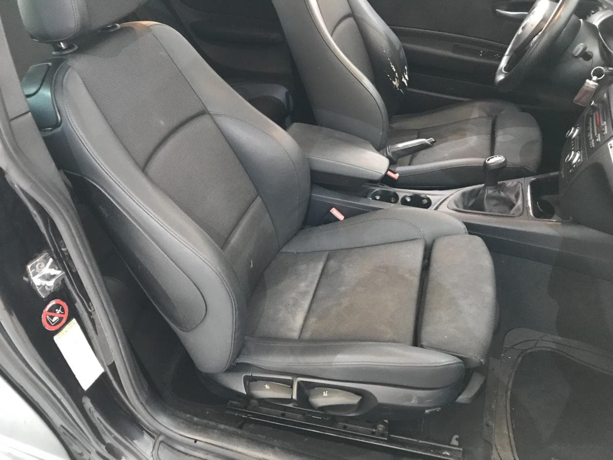 BMW 118D · Ano 2008 — imagen 29