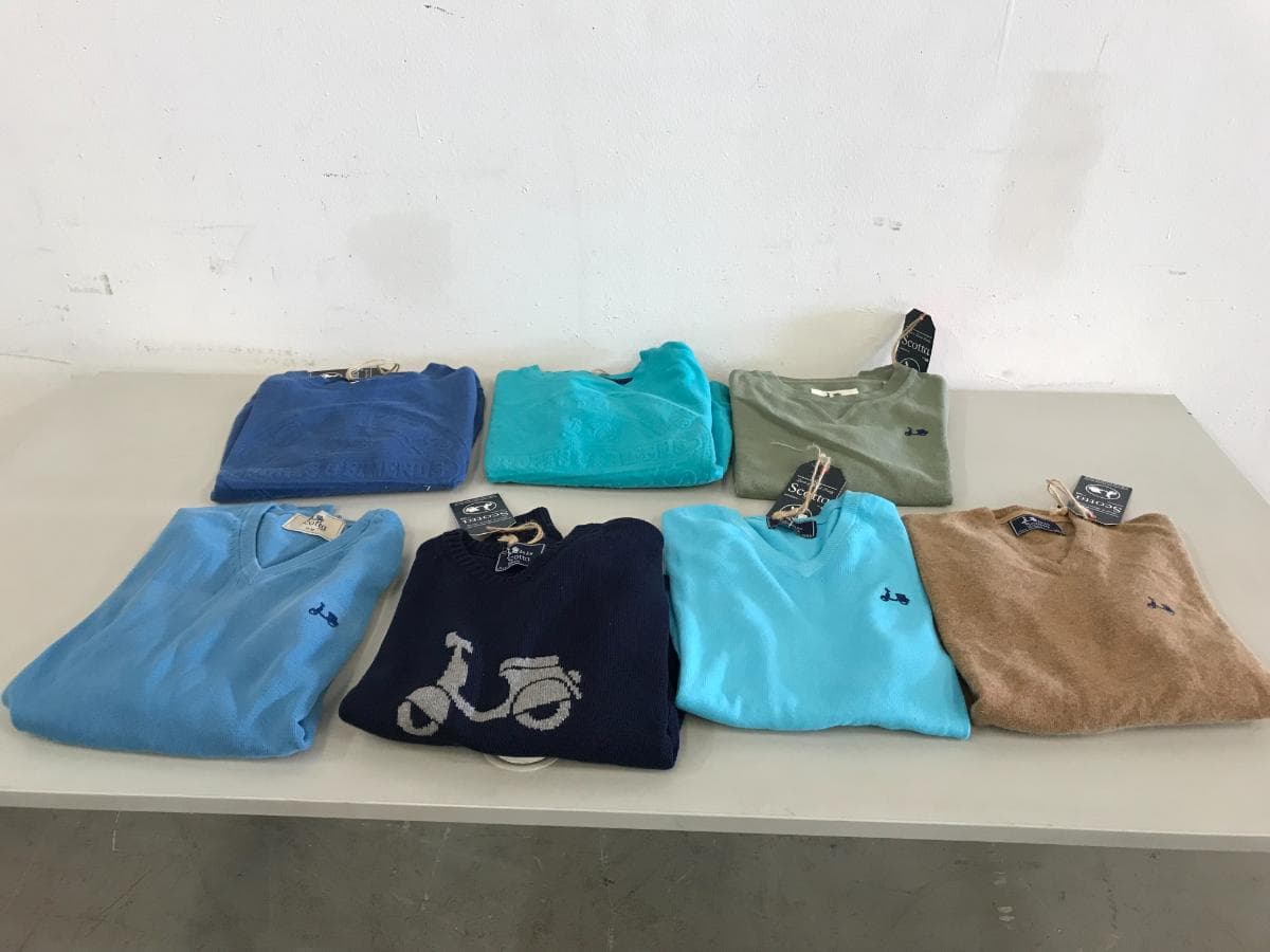 Vêtements — image 1