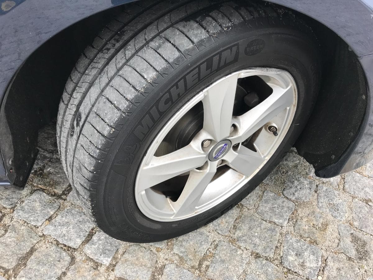 Volvo V40 D2 · Ano 2014 — imagen 14