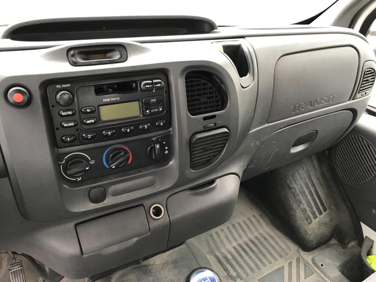 Ford Transit 125 T350 — image 25