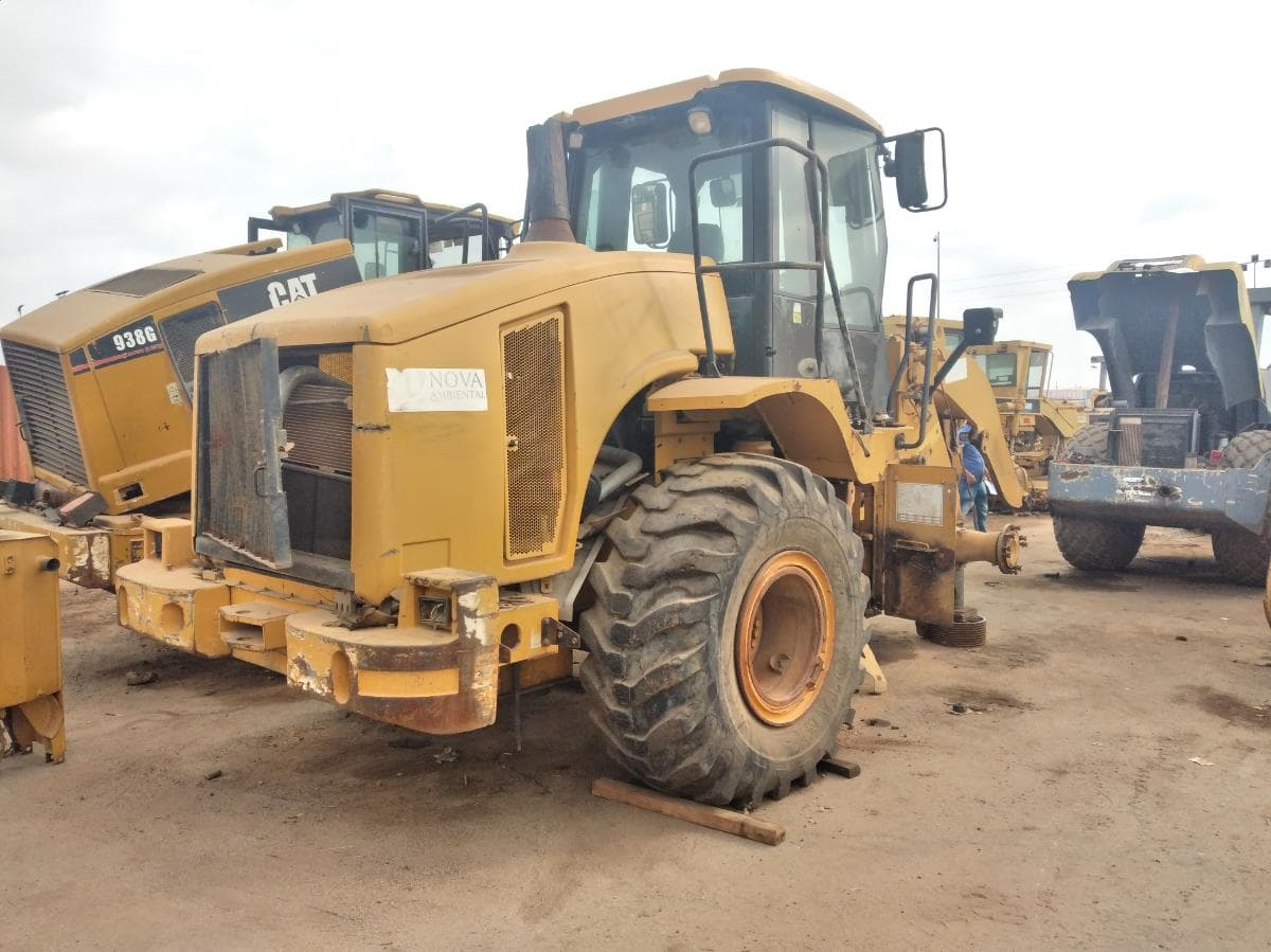 Pá Carregadora CATERPILLAR 950H · Viana — imagen 3