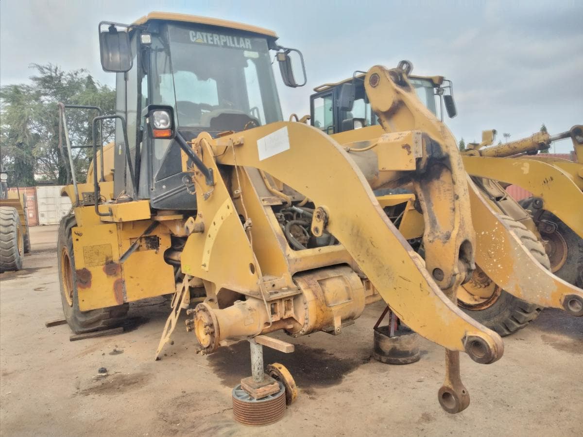 Pá Carregadora CATERPILLAR 950H · Viana — imagen 6