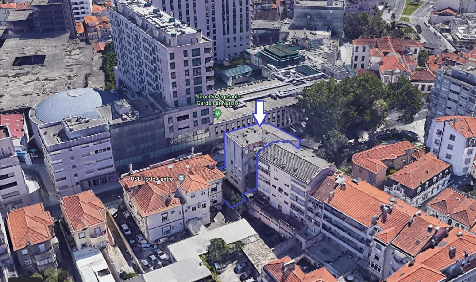 Edifício de 6 Pisos  · Porto — imagen 9