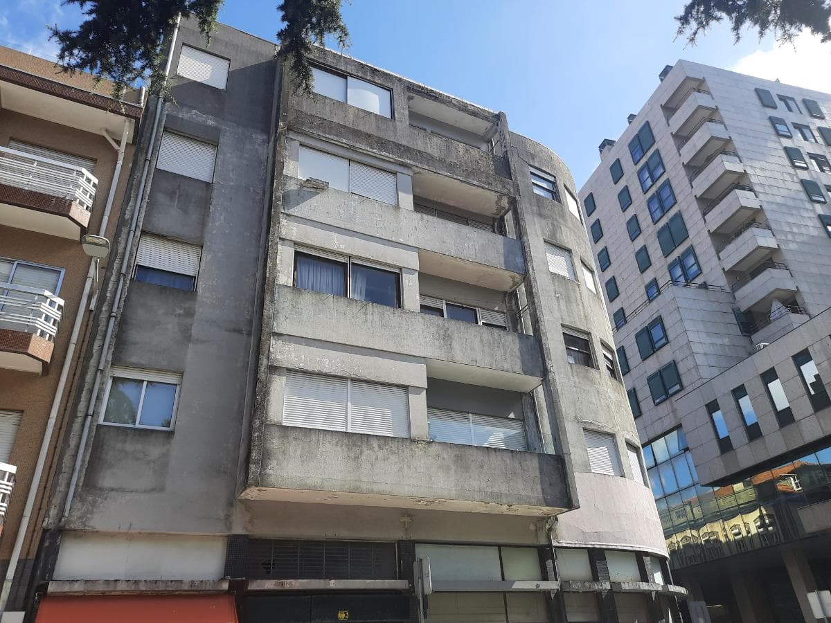 Edifício de 6 Pisos  · Porto — imagen 6