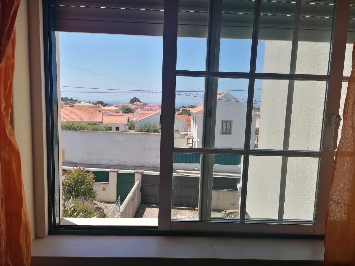 Moradia Geminada V2 · Sintra — imagem 35