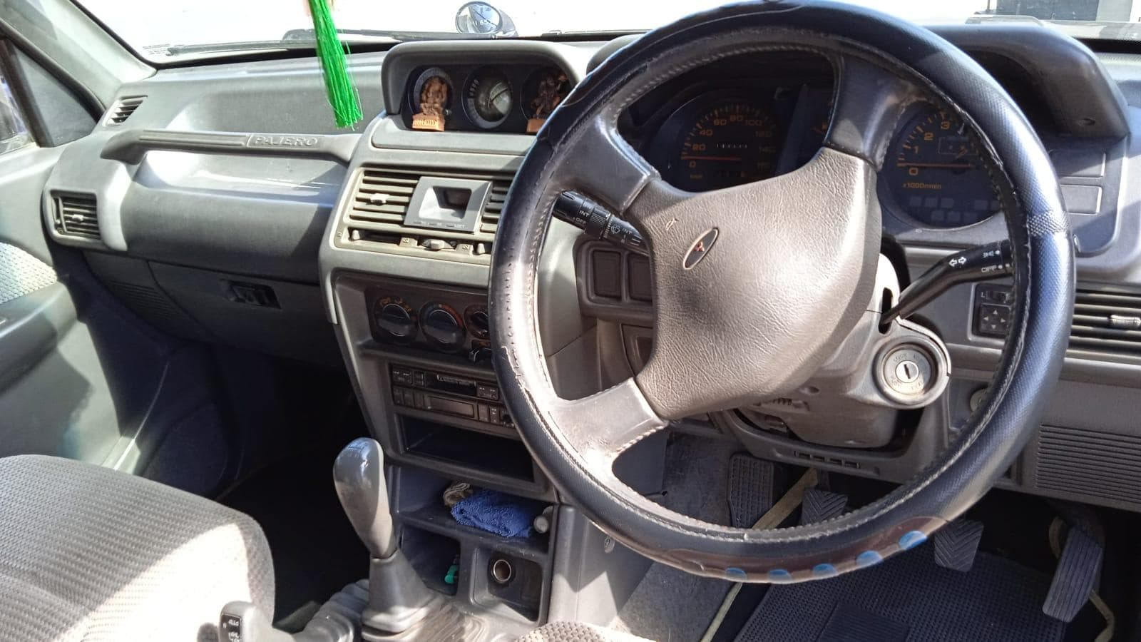 Mitsubishi Pajero · — imagem 10