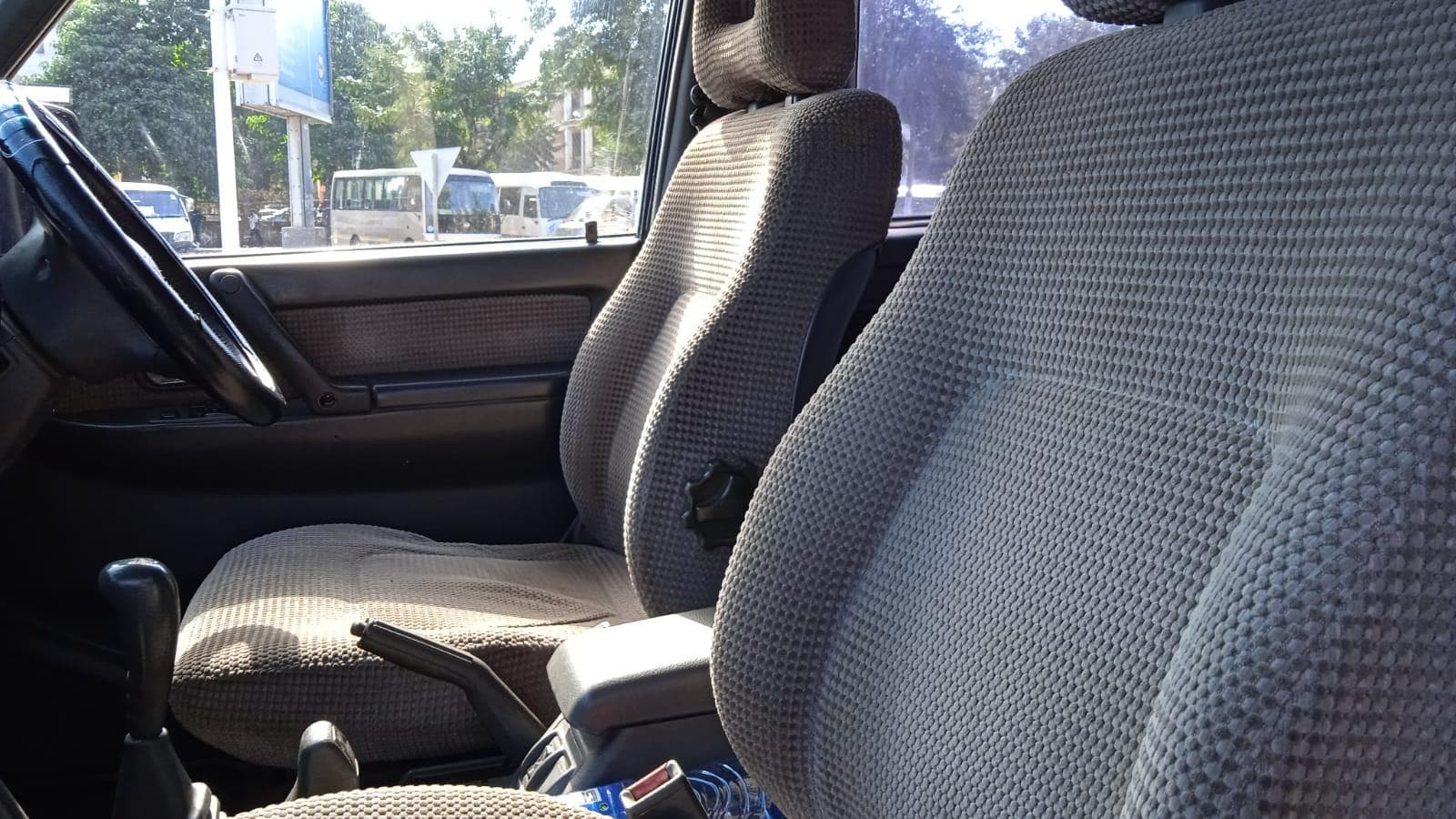 Mitsubishi Pajero · — imagem 11
