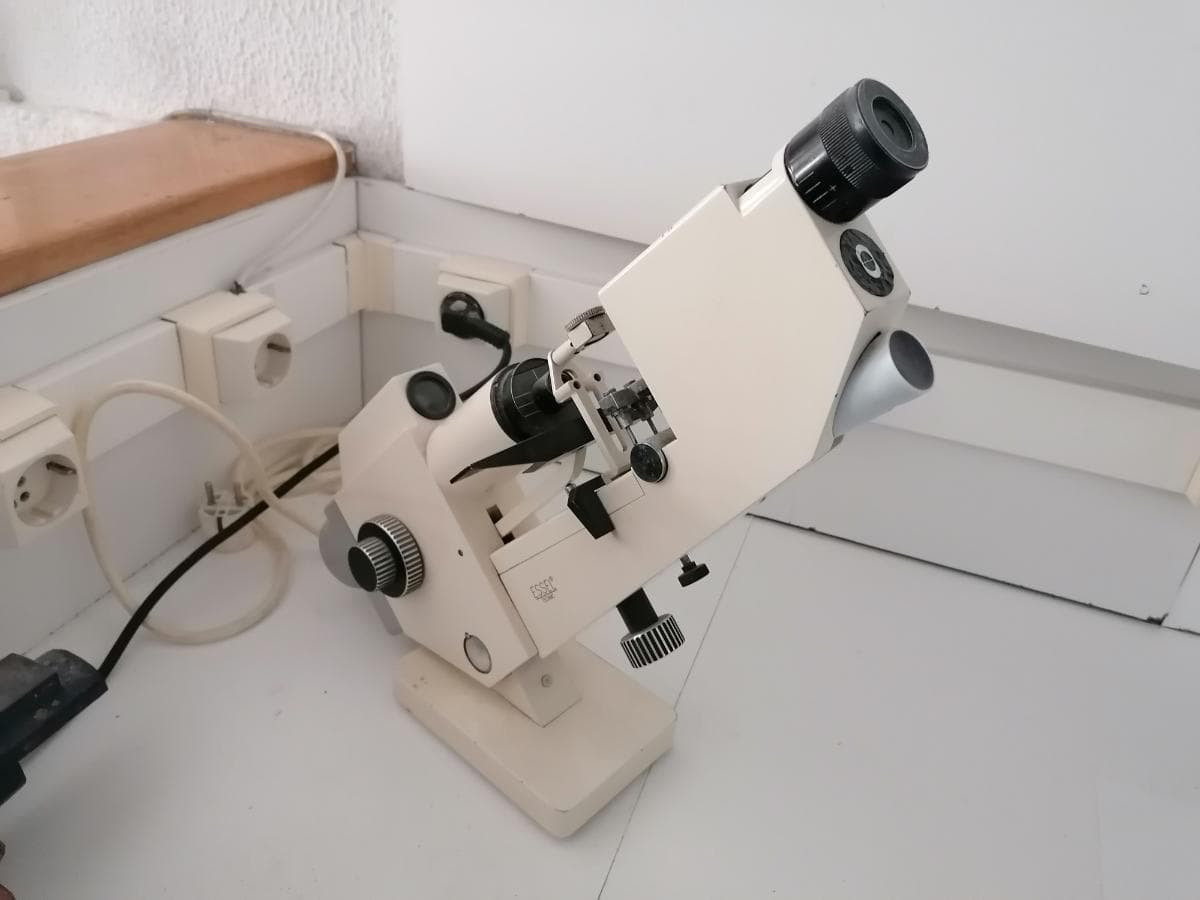 Equipamento Ótico + Material Informático