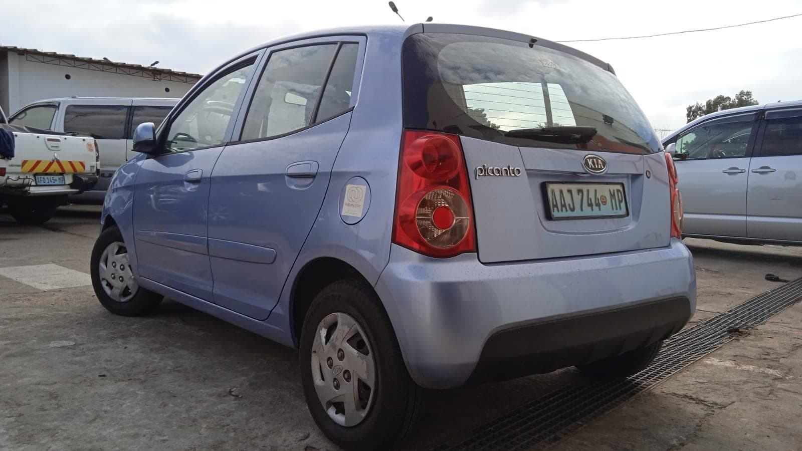 KIA Picanto · — imagen 13