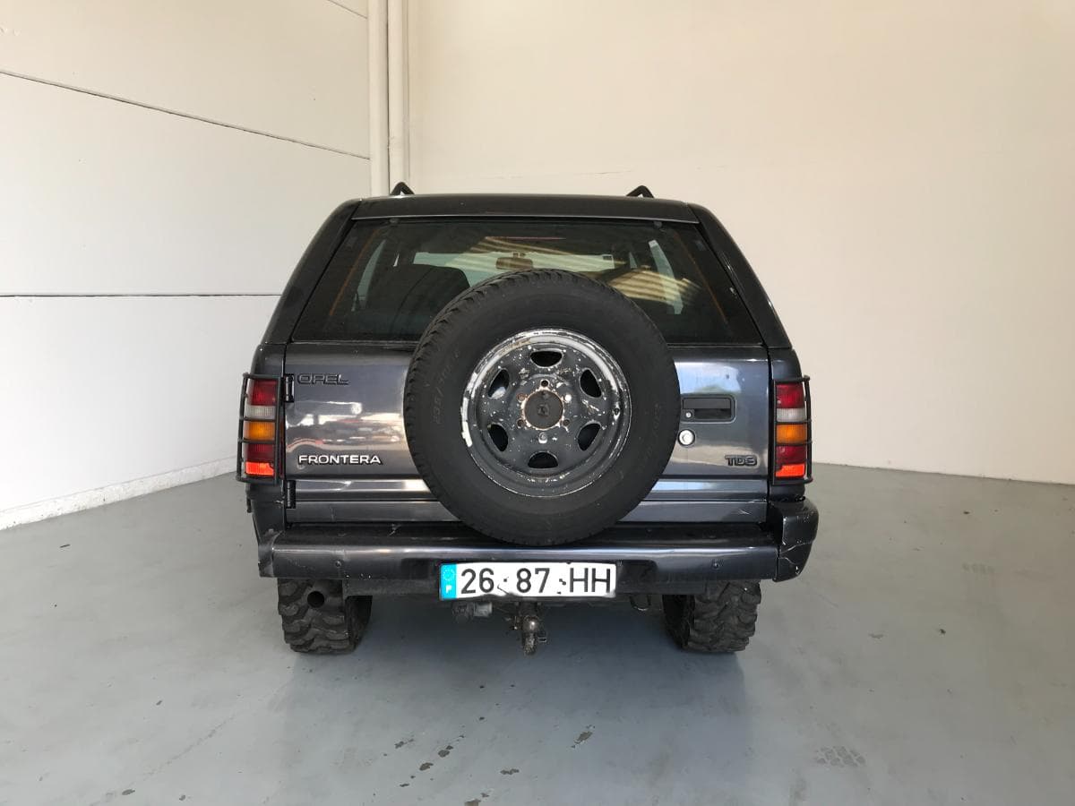 Opel Frontera 2.5 TDS · Ano 1996 — imagen 7