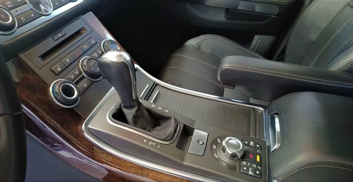 RANGE ROVER SPORT 3.0 TDV6 HSE — imagem 10