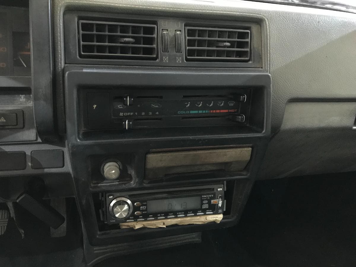 Nissan Pick UP 2.5D · Ano 1990 — image 29