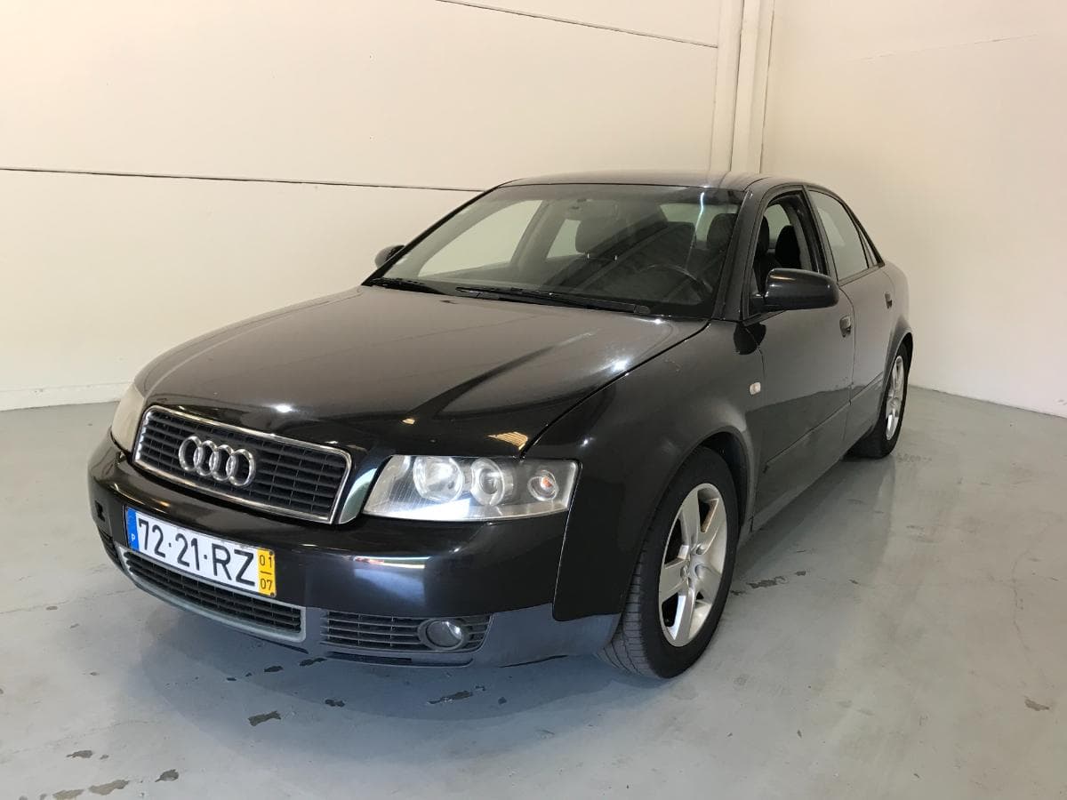 Audi A4 1.9 TDI · Ano 2001 — imagem 1