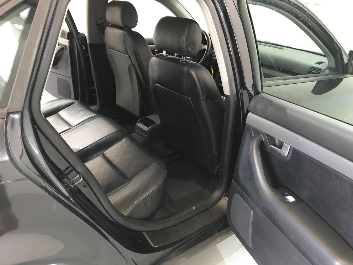 Audi A4 1.9 TDI · Ano 2001 — imagem 22