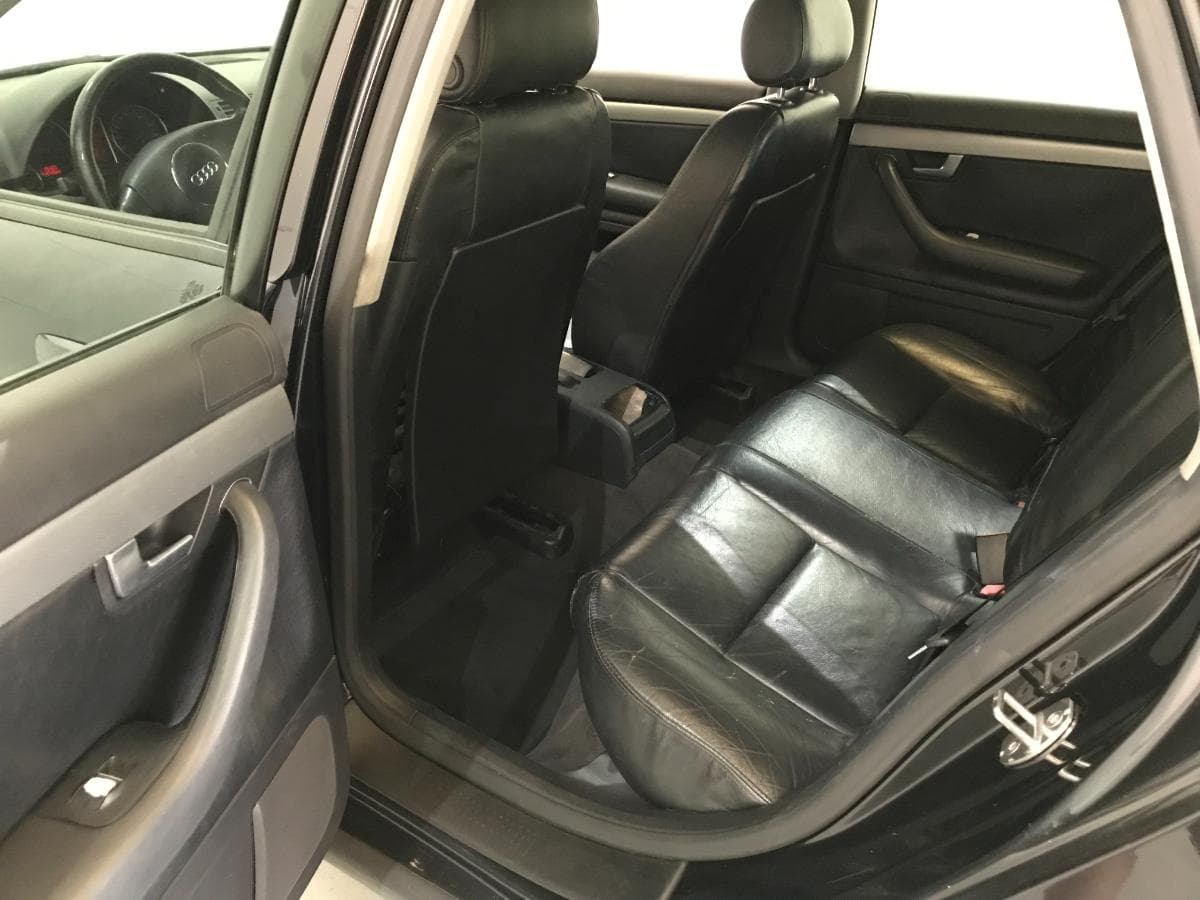 Audi A4 1.9 TDI · Ano 2001 — imagem 28