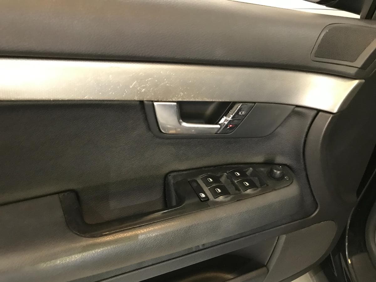 Audi A4 1.9 TDI · Ano 2001 — imagem 31