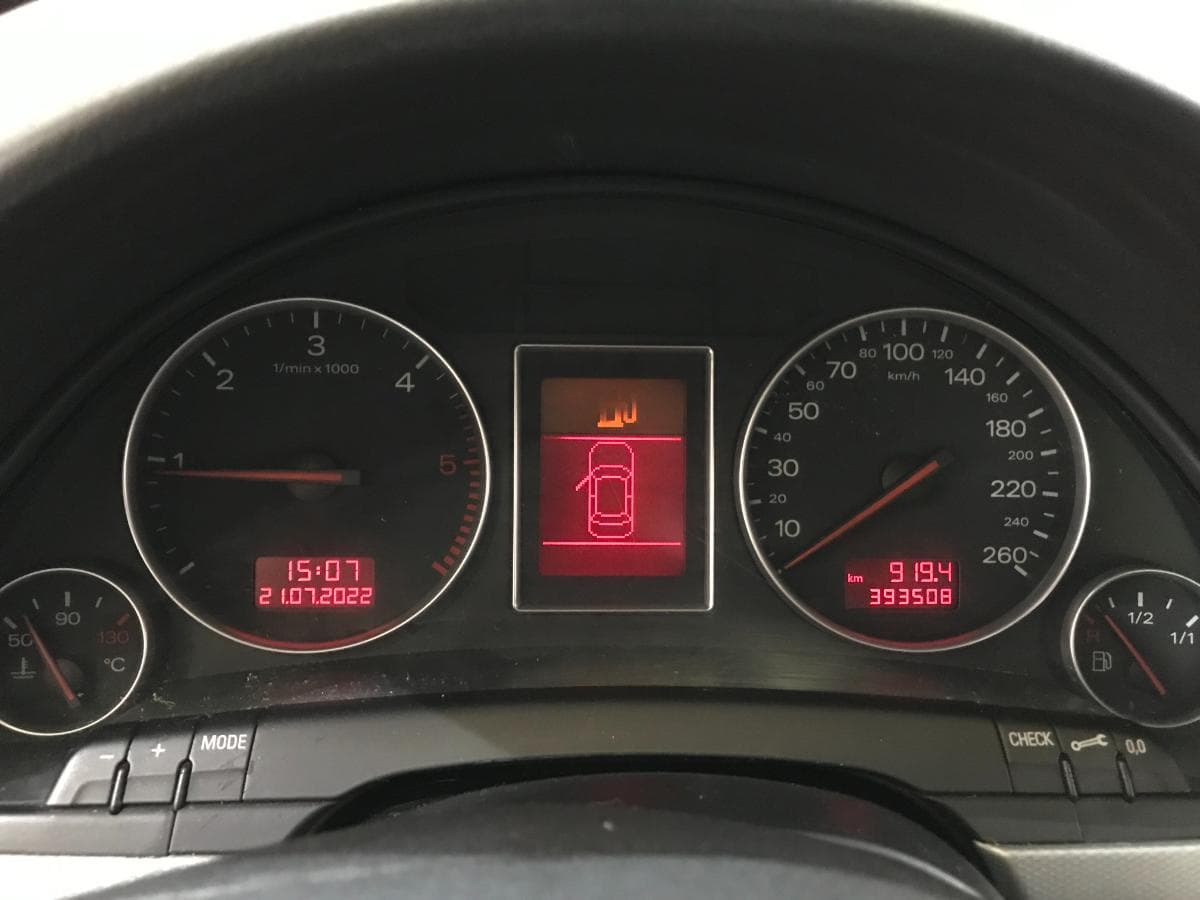 Audi A4 1.9 TDI · Ano 2001 — imagem 33