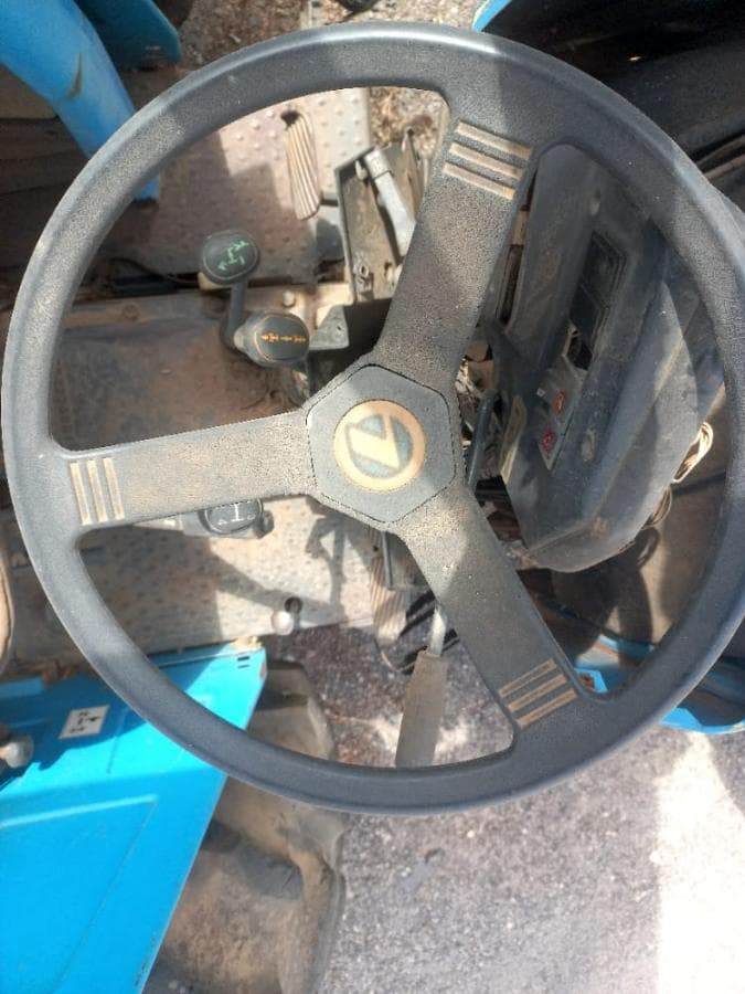 Tractor Landine · — image 9