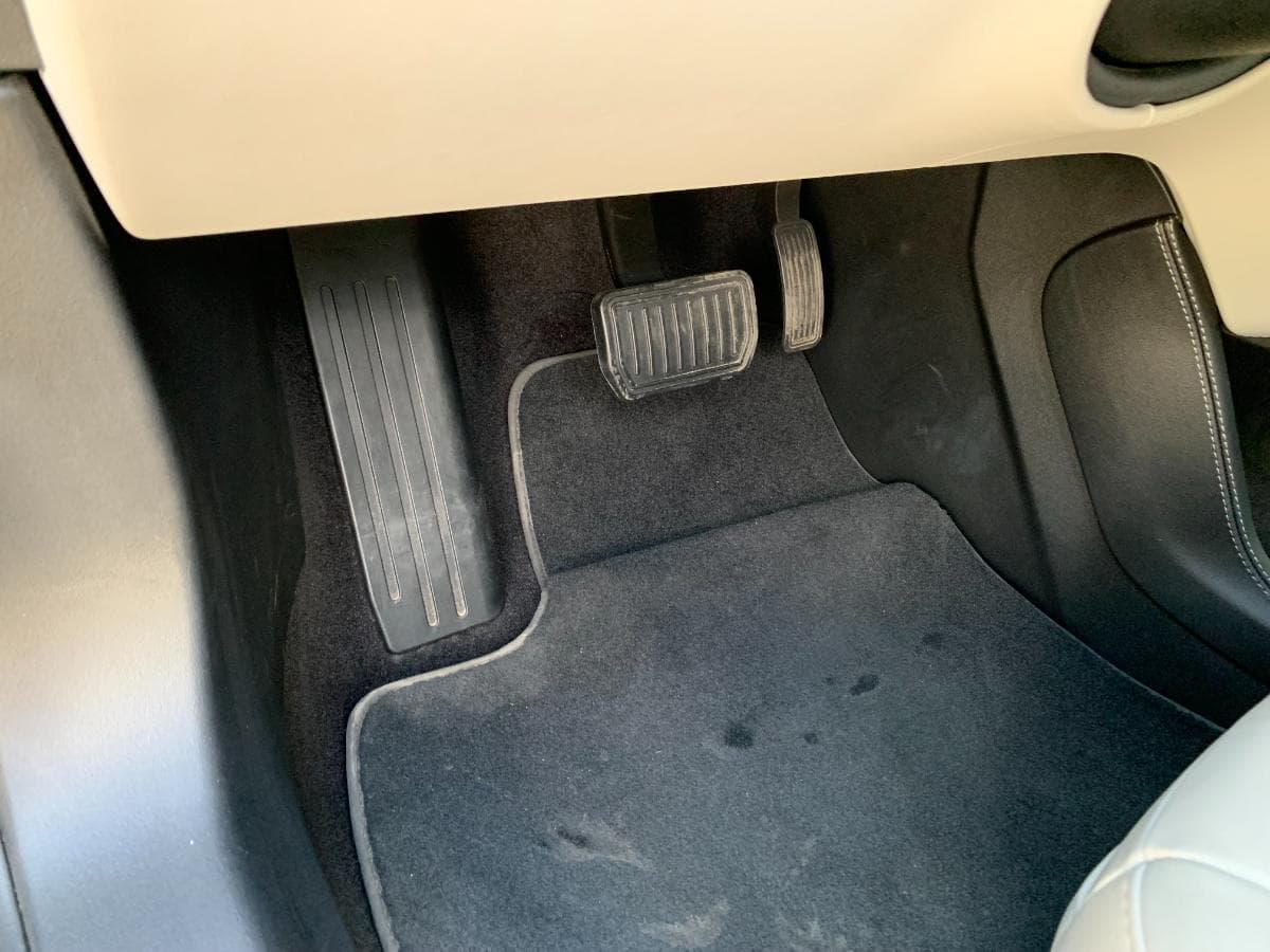 Tesla Model S 85 · Ano 2014 — imagen 35