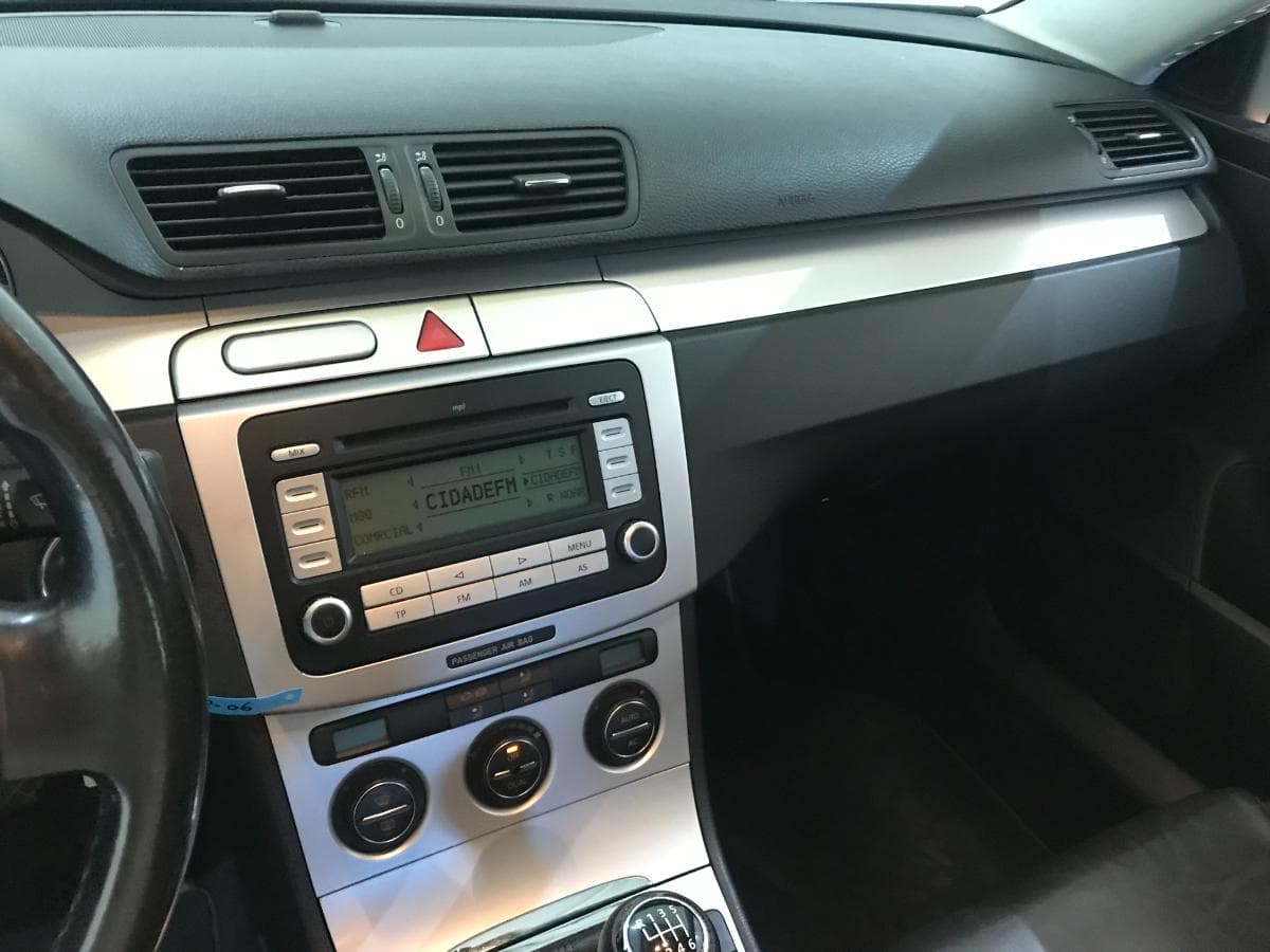 Volkswagen Passat 2.0TDI · Ano 2008 — imagem 38