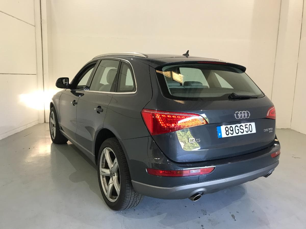 Audi Q5 3.0 · Ano 2008 — imagem 8