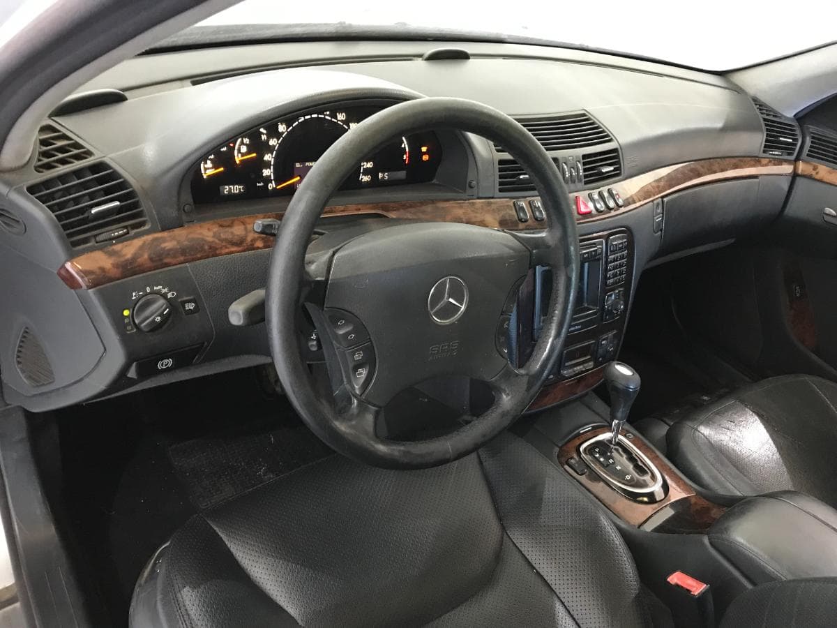 Mercedes-Benz S320 CDI · Ano 2000 — imagen 34